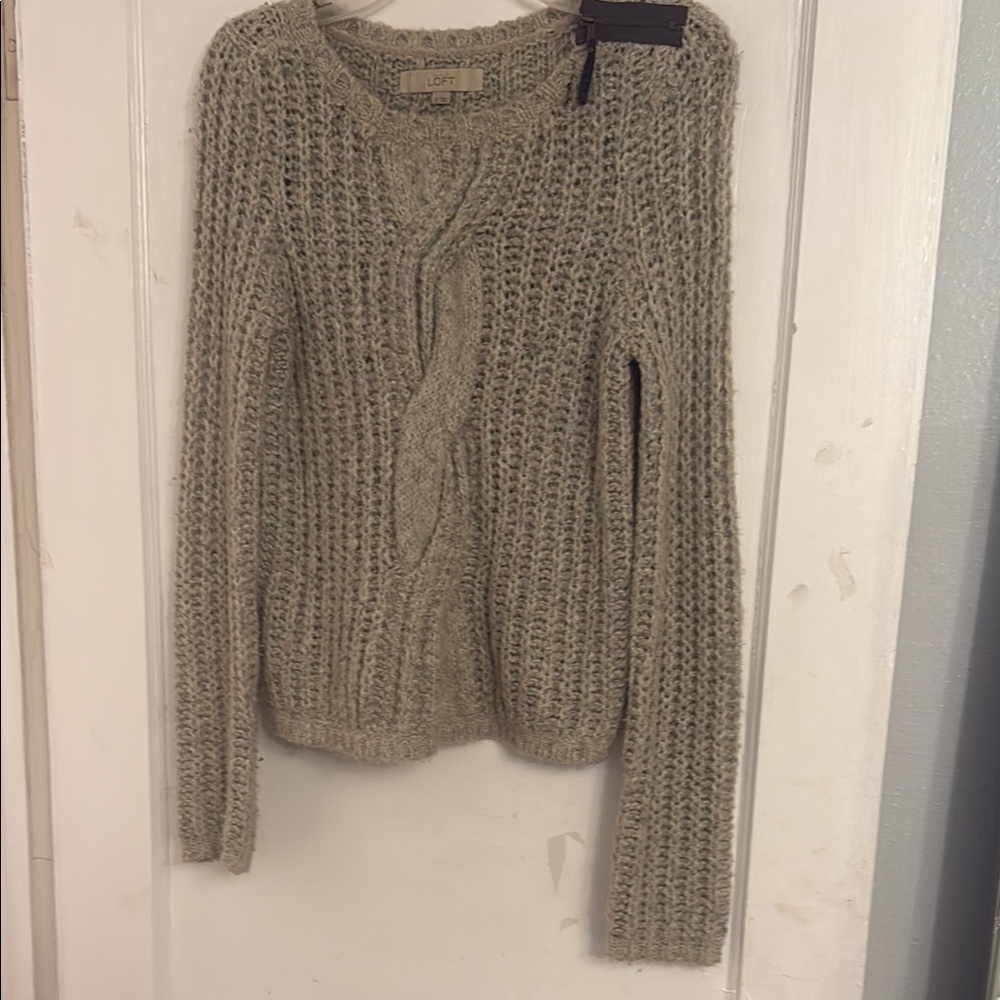 LOFT Women's Gray Sweater